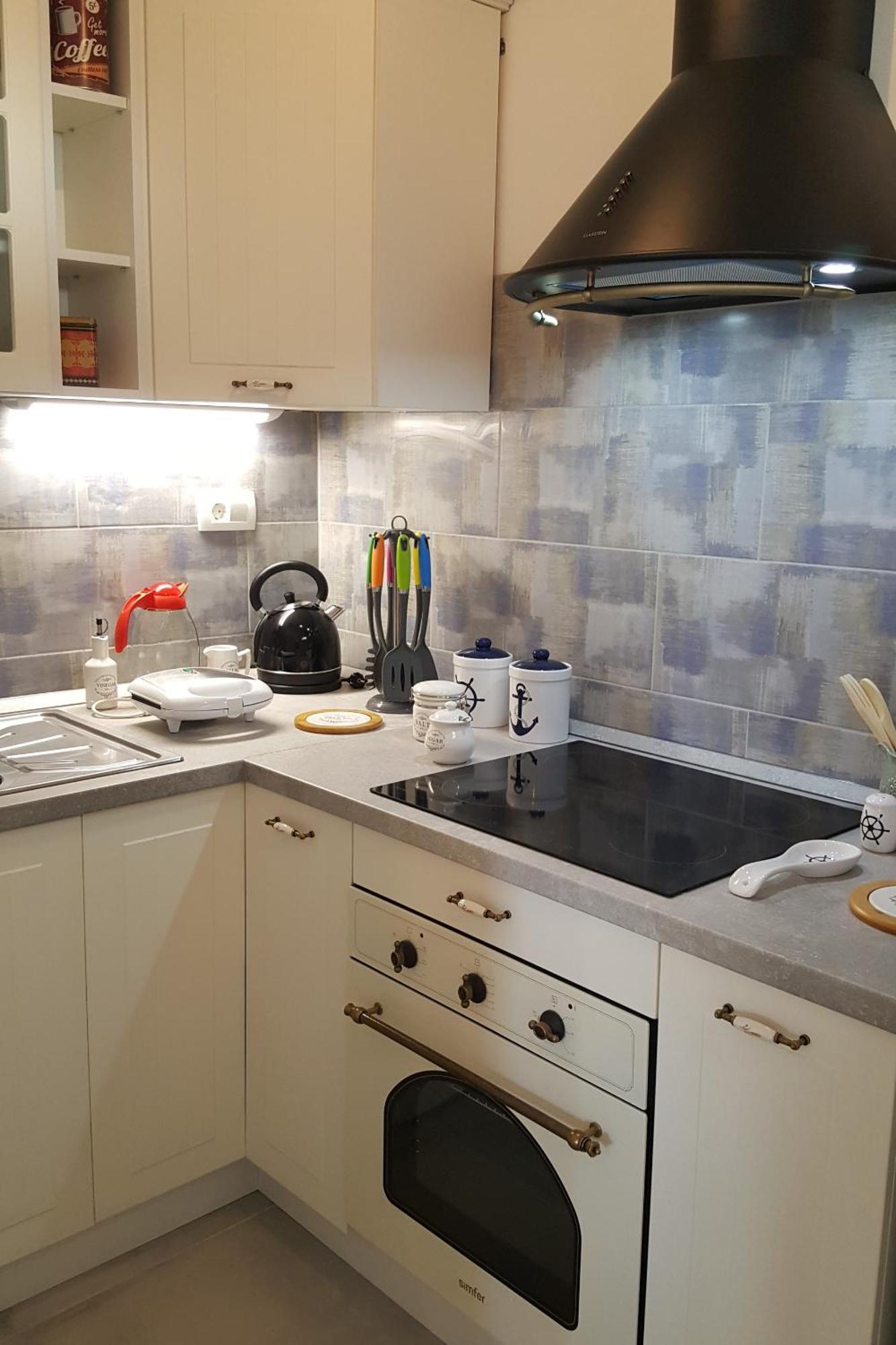Apartments By The Sea Krilo Jesenice, Omis - 15145 Йесенице Стая снимка
